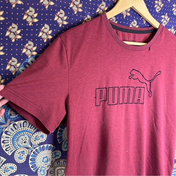 🐾free w/purchase🐾 Puma t-shirt - Picture 2 of 7